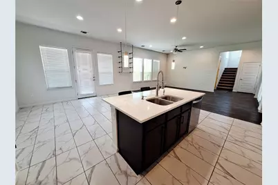 7800 Hillock Terrace, Austin, TX 78744 - Photo 12