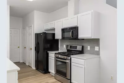 11816 Dave Silk Drive, Austin, TX 78748 - Photo 10