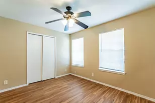 207 Mitchell Dr, Hutto, TX 78634 - Photo 16