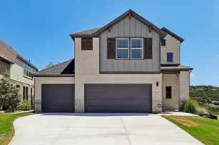 8112 Turning Leaf Cir, Lago Vista, TX 78645 - Photo 6