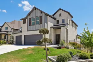 8112 Turning Leaf Cir, Lago Vista, TX 78645 - Photo 1