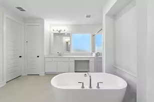 100 Cloverton Cres, Hutto, TX 78634 - Photo 10