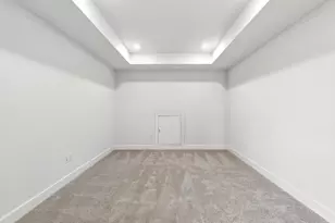 100 Cloverton Cres, Hutto, TX 78634 - Photo 18