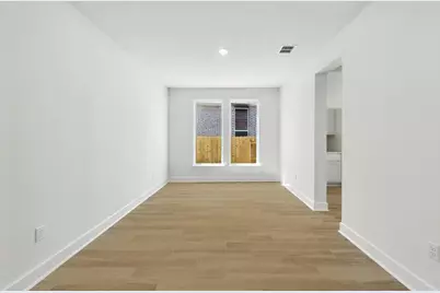 100 Cloverton Crescent, Hutto, TX 78634 - Photo 8