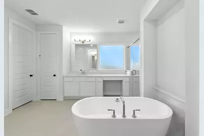 100 Cloverton Crescent, Hutto, TX 78634 - Photo 10