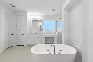 100 Cloverton Cres, Hutto, TX 78634 - Photo 10