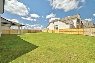 100 Cloverton Cres, Hutto, TX 78634 - Photo 22