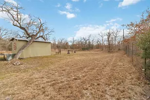 323 Cedar Ln, Cedar Creek, TX 78612 - Photo 24