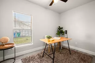 918 W 3rd St, Taylor, TX 76574 - Photo 18