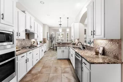 12025 Montclair Bend, Austin, TX 78732 - Photo 4
