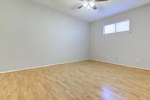 907 Taulbee Ln, Austin, TX 78757 - Photo 14