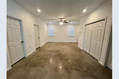 805 Hallie Cove, Lockhart, TX 78644 - Photo 28