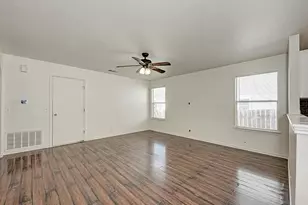 14910 Mossycup Ln, Austin, TX 78724 - Photo 2