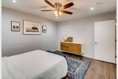 910 Duncan Lane #16, Austin, TX 78705 - Photo 8