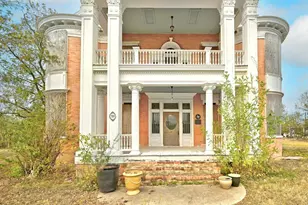 709 Lexington St, Manor, TX 78653 - Photo 1