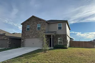 225 Allington Cir, Jarrell, TX 76537 - Photo 4