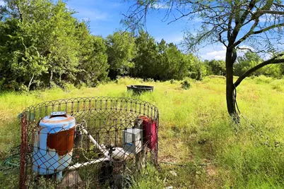 3560 County Road 236, Liberty Hill, TX 78642 - Photo 14