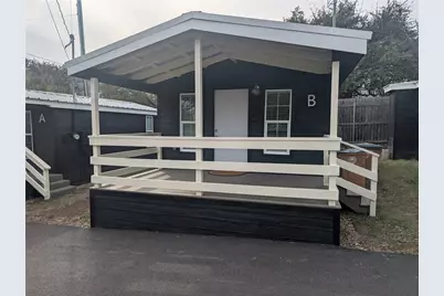 3019 E 12th Street, Austin, TX 78702 - Photo 2