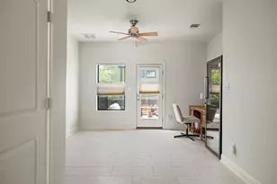 2505 Enfield Rd, Austin, TX 78703 - Photo 6