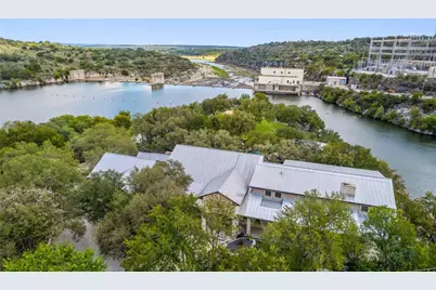 1450 Los Escondidos Street, Marble Falls, TX 78654 - Photo 4