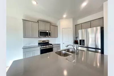 431 Sebring Circle, Hutto, TX 78634 - Photo 12
