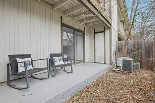 4307 S 1st St, Austin, TX 78745 - Photo 22