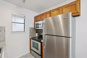4307 S 1st St, Austin, TX 78745 - Photo 12