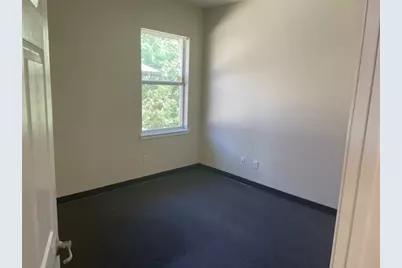 930 S Bell Boulevard, Cedar Park, TX 78613 - Photo 6