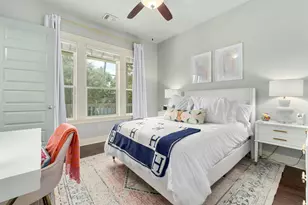 1008 W 22nd St, Austin, TX 78705 - Photo 14