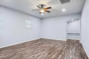 117 Emma St, Bartlett, TX 76511 - Photo 14