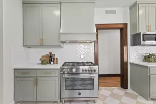 1605 S Austin Ave, Georgetown, TX 78626 - Photo 14