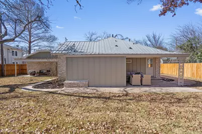 1605 S Austin Avenue, Georgetown, TX 78626 - Photo 30