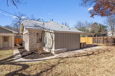 1605 S Austin Avenue, Georgetown, TX 78626 - Photo 32