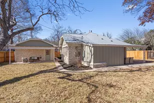 1605 S Austin Ave, Georgetown, TX 78626 - Photo 32