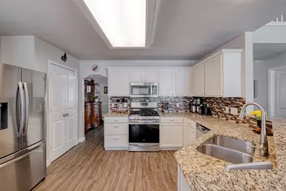 8709 Glen Canyon Drive, Round Rock, TX 78681 - Photo 12
