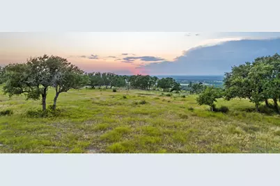 8577 Ranch Road 2766, Johnson City, TX 78636 - Photo 20