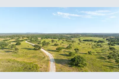 8577 Ranch Road 2766, Johnson City, TX 78636 - Photo 14