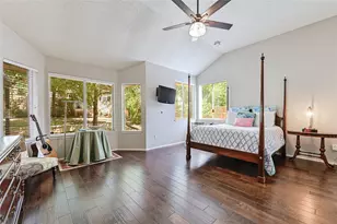 10906 Redgate Ln, Austin, TX 78739 - Photo 12