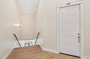 104 E 2nd St, Taylor, TX 76574 - Photo 34