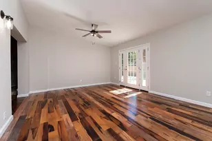 9207 Hunters Trace, Austin, TX 78758 - Photo 12