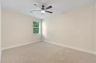 913 Presa Arriba Rd, Austin, TX 78733 - Photo 22