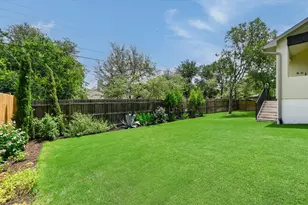 913 Presa Arriba Rd, Austin, TX 78733 - Photo 30