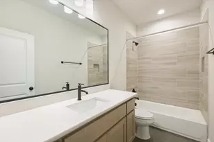 913 Presa Arriba Rd, Austin, TX 78733 - Photo 20