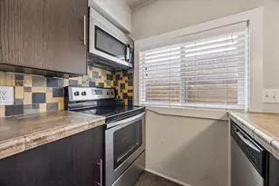 2717 Parker Ln, Austin, TX 78741 - Photo 8