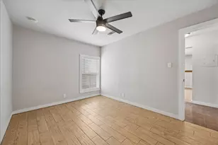 2717 Parker Ln, Austin, TX 78741 - Photo 12
