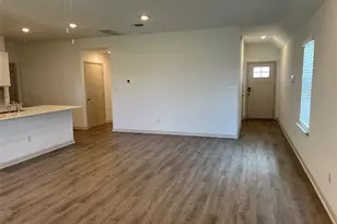 309 Mulberry Crk Ln, Hutto, TX 78634 - Photo 6