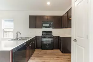 14101 Heimhome Bnd, Pflugerville, TX 78660 - Photo 8