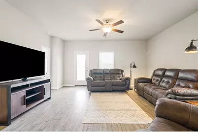 10310 Mager Lane, Hutto, TX 78634 - Photo 12