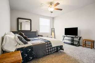 10310 Mager Ln, Hutto, TX 78634 - Photo 22
