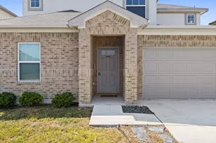 304 Grapefruit Rd, Hutto, TX 78634 - Photo 2